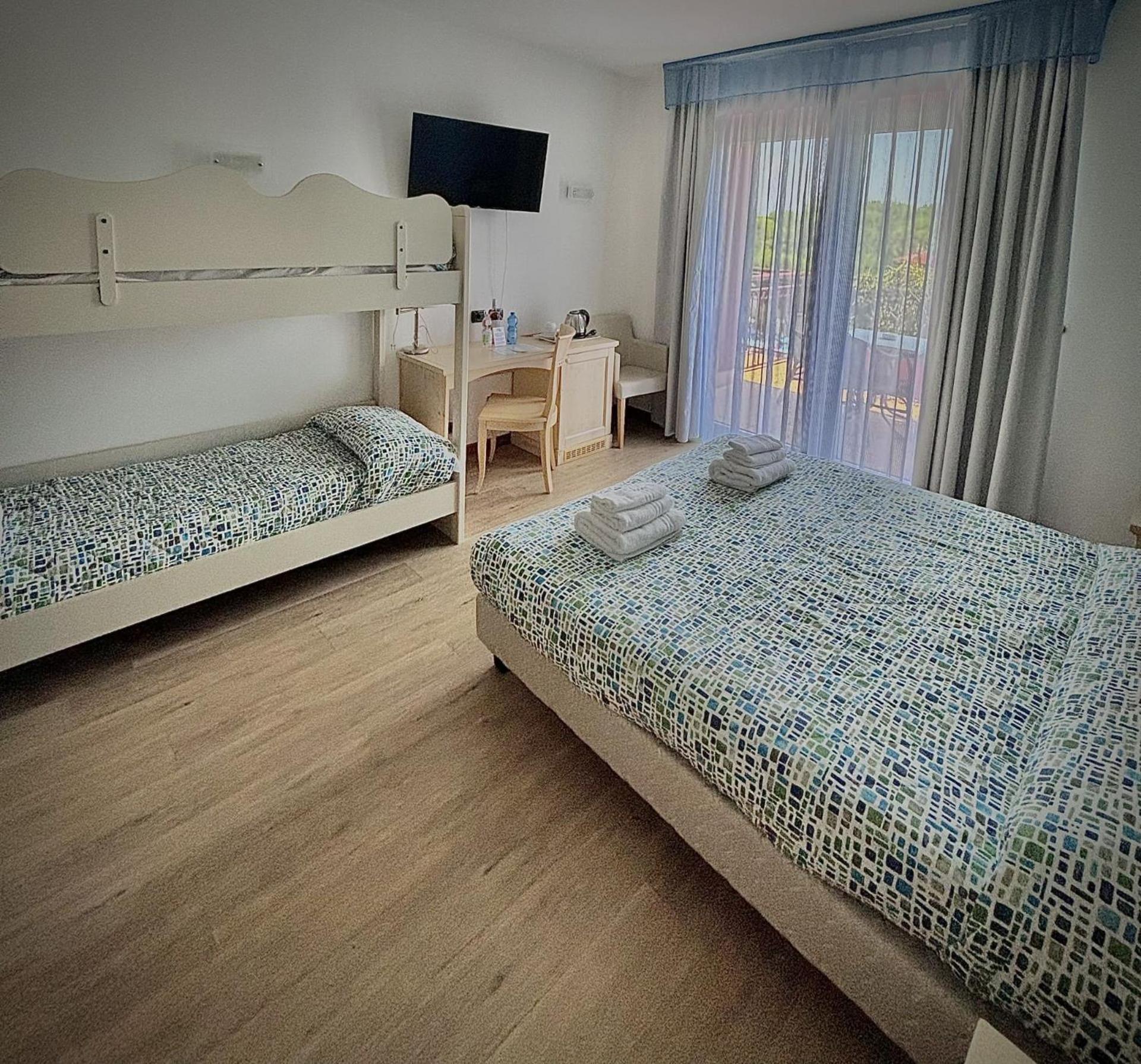 Hotel Bella Italia Peschiera del Garda Ngoại thất bức ảnh